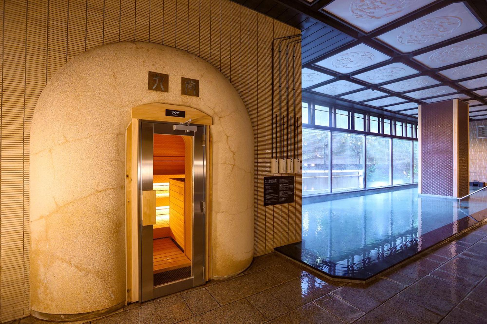 Отель Ooedo Onsen Monogatari Premium Yamashitaya Кага Экстерьер фото