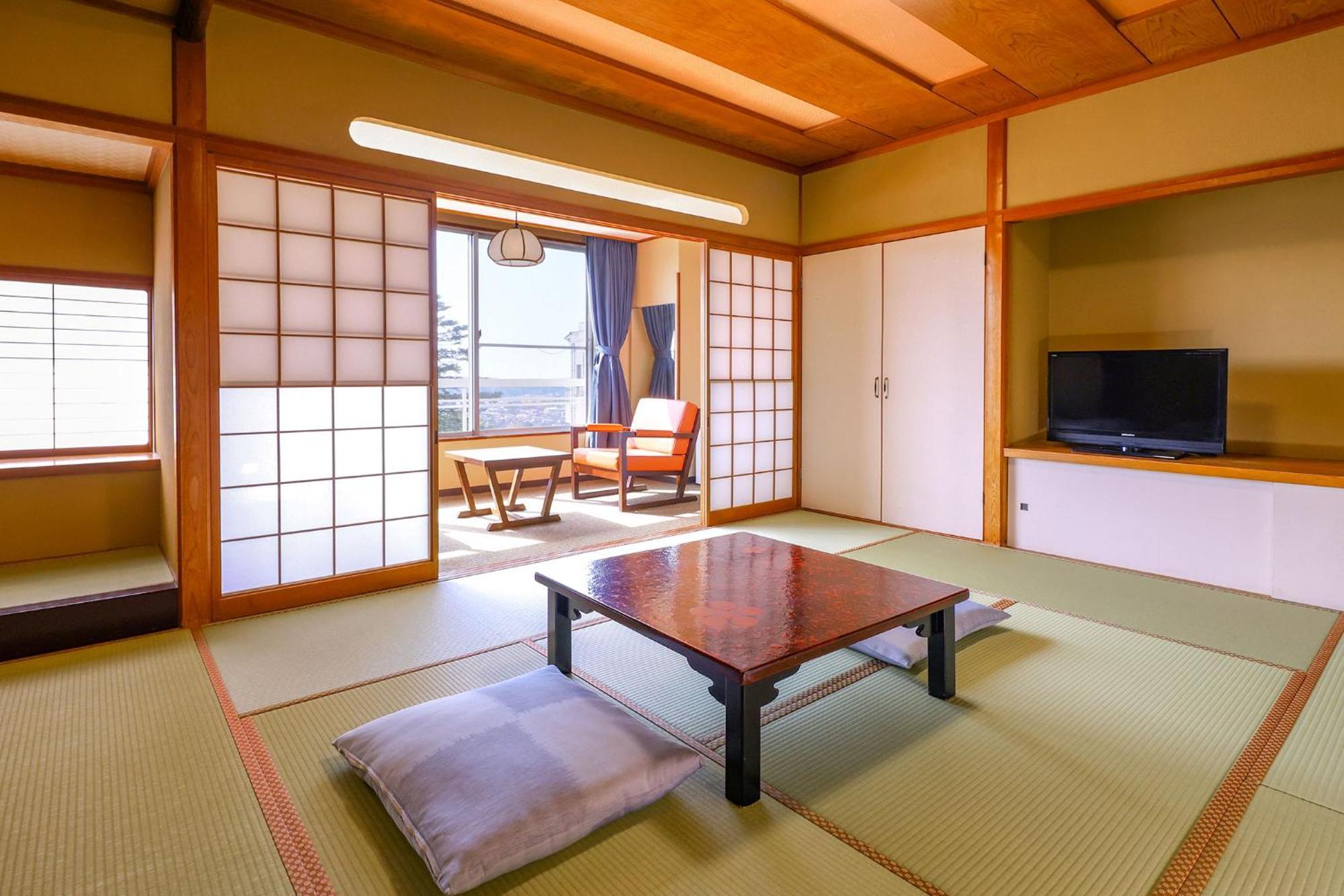 Отель Ooedo Onsen Monogatari Premium Yamashitaya Кага Экстерьер фото