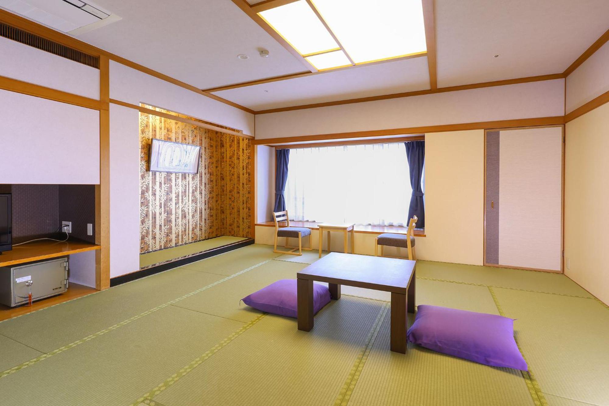Отель Ooedo Onsen Monogatari Premium Yamashitaya Кага Экстерьер фото