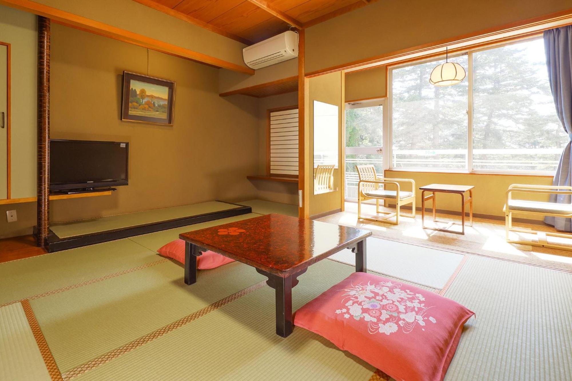 Отель Ooedo Onsen Monogatari Premium Yamashitaya Кага Экстерьер фото